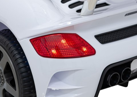 Pojazd RUF CTR3 Biały