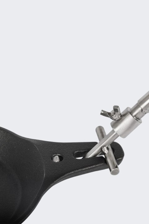 Żeliwna Patelnia Na Uchwycie Teleskopowym Petromax