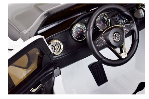 MERCEDES X LICENCJA POLICJA, 4X4 ,2x12V, MIĘKKIE KOŁA EVA, MIĘKKIE SIEDZENIE, 5 PUNKTOWE PASY /XMX606