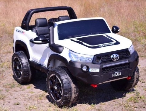 ORYGINALNA TOYOTA HILUX, 2X12V10AH W WALIZCE, PANEL SPORT, RADIO FM 4X4/DKHL850