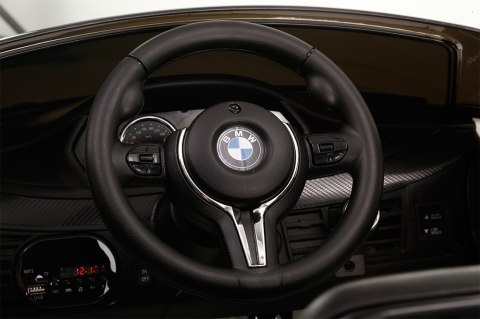 ORYGINALNE BMW X6M W NAJLEPSZEJ WERSJI, MIĘKKIE SIEDZENIE, PILOT 2.4 GHZ, LAKIER/ 2199