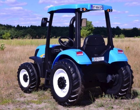 OLBRZYMI TRAKTOR NEW HOLLAND T7 NA AKUMULATOR Z PILOTEM 24 V, 400 W/A011-24