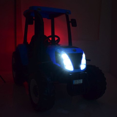 OLBRZYMI TRAKTOR NEW HOLLAND T7 NA AKUMULATOR Z PILOTEM 24 V, 400 W/A011-24