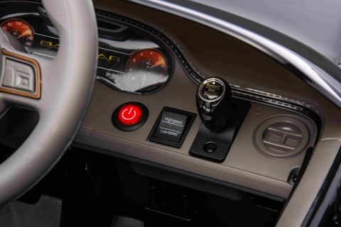 Autko Bentley Bacalar na akumulator dla dzieci +3, Czarny
