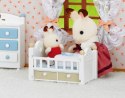 Sylvanian Families | Łóżko dziecięce z dzieckiem Królików z Czekoladowymi Uszkami 5017