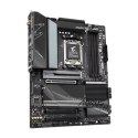 Gigabyte | X670 AORUS ELITE AX 1.0A M/B | Rodzina procesorów AMD | Gniazdo procesora AM5 | DDR5 DIMM | Gniazda pamięci 4 | Obsłu