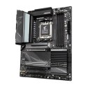 Gigabyte | X670 AORUS ELITE AX 1.0A M/B | Rodzina procesorów AMD | Gniazdo procesora AM5 | DDR5 DIMM | Gniazda pamięci 4 | Obsłu