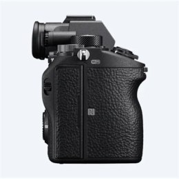 Sony ILCE-7RM3A A7R III with 35mm full-frame image sensor Sony | Camera with 35mm full frame image sensor | ILCE-7RM3A Alpha 7R