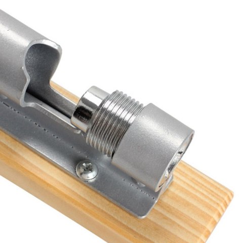 DZIADEK DO ORZECHÓW NA PODSTAWCE BRUNBESTE BB-1006