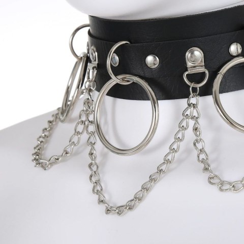 SMYCZ ŁAŃCUCHEM I OBRĘCZAMI