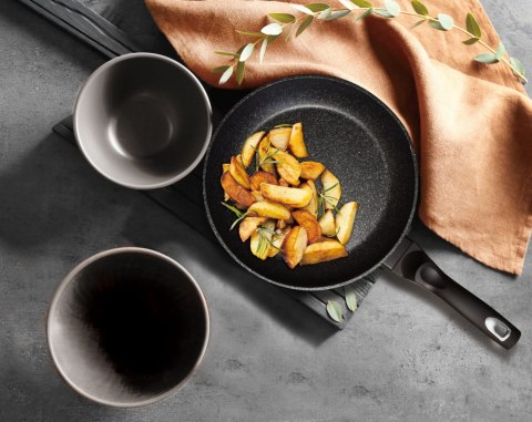 WOK GRANITOWY 28cm BERLINGER HAUS BLACK SILVER BH-1848