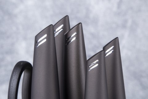 ZESTAW NOŻY W BLOKU 7 EL. BERLINGER HAUS SHINY BLACK BH-2793