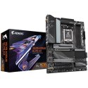 Gigabyte | X670 AORUS ELITE AX 1.0A M/B | Rodzina procesorów AMD | Gniazdo procesora AM5 | DDR5 DIMM | Gniazda pamięci 4 | Obsłu