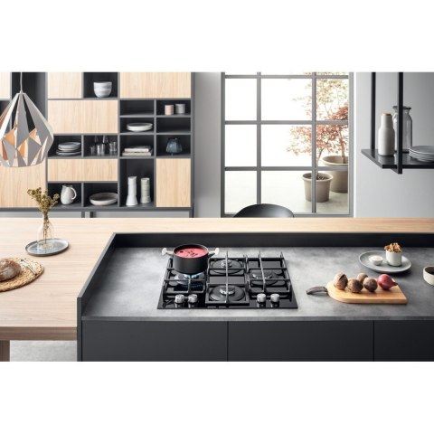 Hotpoint | HAGS 61F/BK | Hob | Gas on glass | Number of burners/cooking zones 4 | Rotary knobs | Black