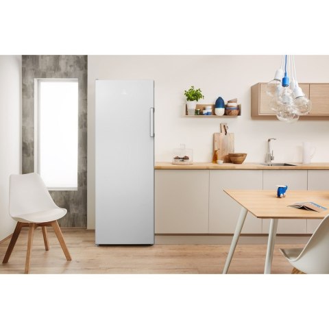 INDESIT Freezer UI6 1 S.1	 Energy efficiency class F, Upright, Free standing, Height 167 cm, Total net capacity 233 L, Silver