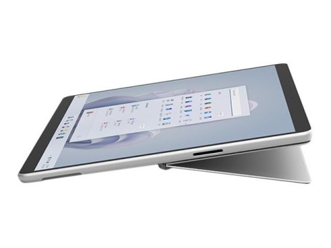 Microsoft | Surface Pro 9 | Platinum | 13 " | PixelSense Flow Display | Ekran dotykowy | Intel Core i5 | i5-1235U | 8 GB | LPDDR