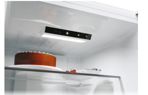 Lodówka Candy | CNCQ2T618EX | Klasa efektywności energetycznej E | Wolnostojąca | Kombi | Wysokość 185 cm | System No Frost | Po