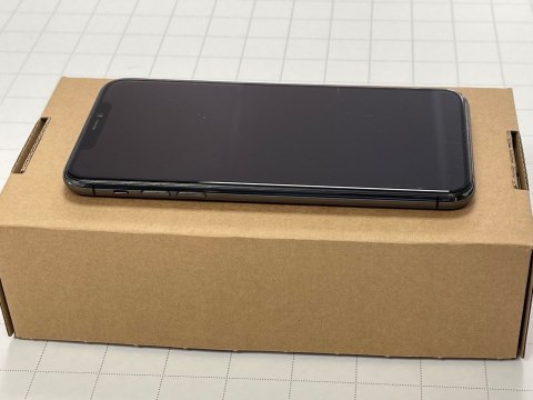 Apple REFURBISHED | iPhone 11 Pro Max | Grey | 256GB | Grade C+ | Apple Apple REFURBISHED | iPhone 11 Pro Max Grade C+ | Grey |