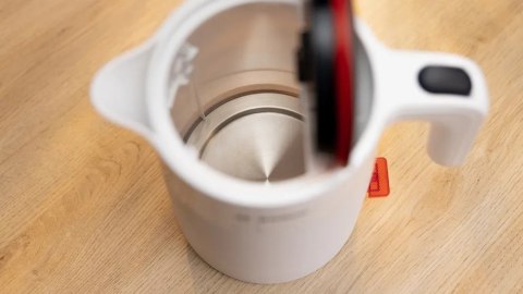 Bosch Kettle | TWK2M161 MyMoment | Electric | 2400 W | 1.7 L | Plastic | 360° rotational base | White