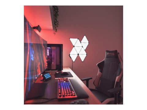 Nanoleaf|Shapes Black Triangles Starter Kit (9 panels)|42 W|WiFi