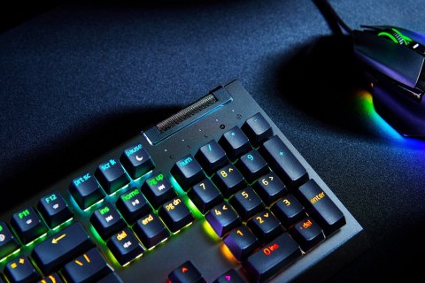 Razer | Mechaniczna klawiatura do gier | BlackWidow V4 X | Mechaniczna klawiatura do gier | Przewodowa | USA | Czarna | Żółte pr