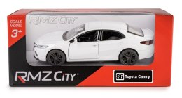 RMZ City - Toyota Camry 2022 white