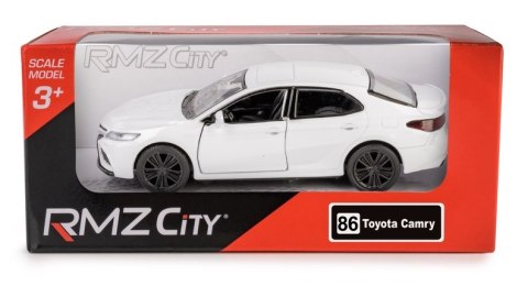 RMZ City - Toyota Camry 2022 white